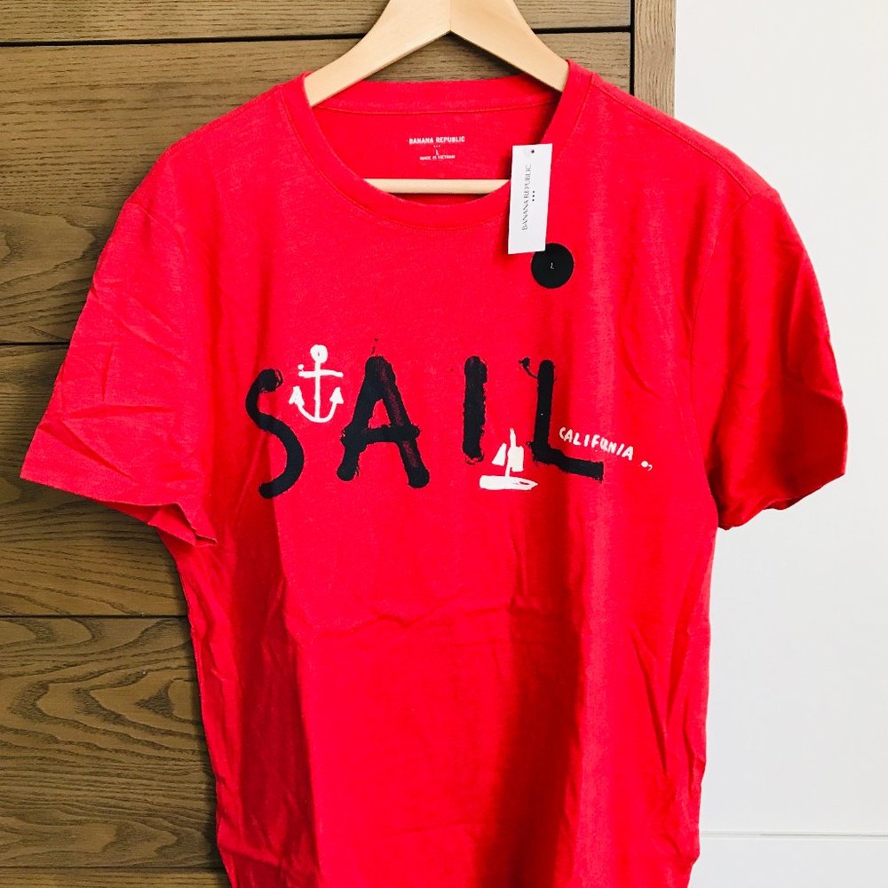 Banana Republic Men's T Shirt